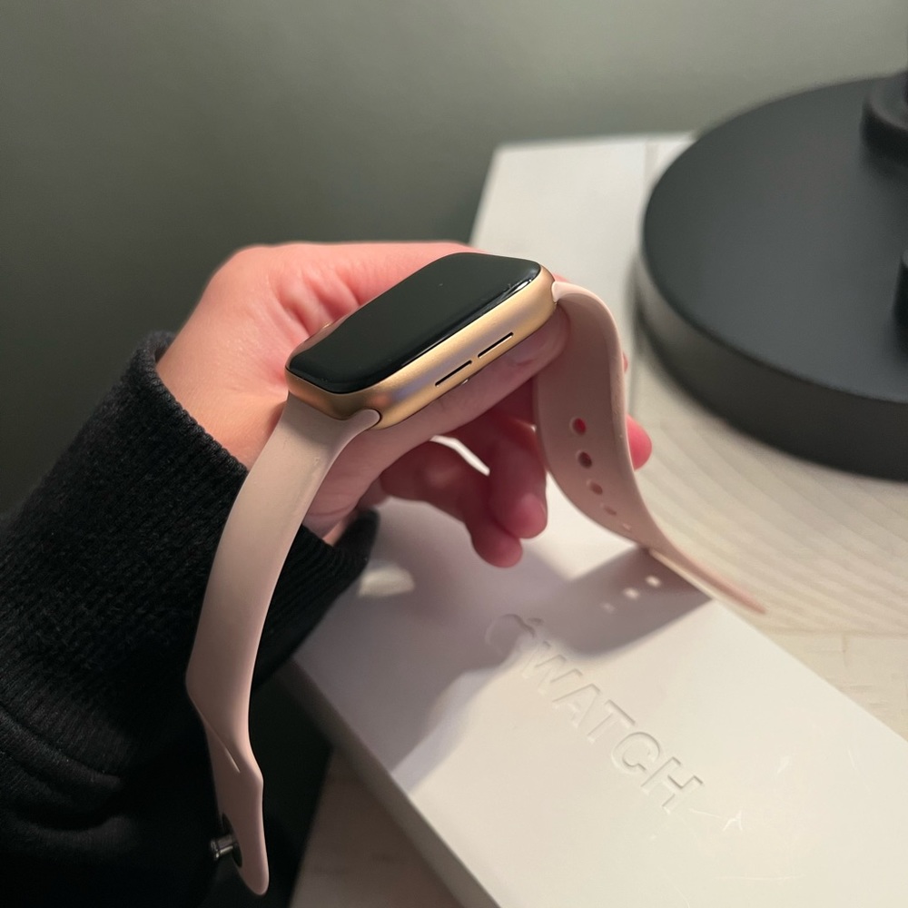 Apple watch series 6